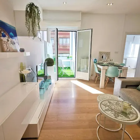 Turquesa :) Parking And Wifi Apartment