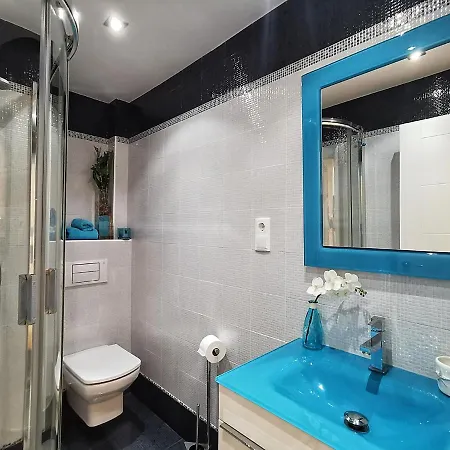 Turquesa :) Parking And Wifi Apartamento